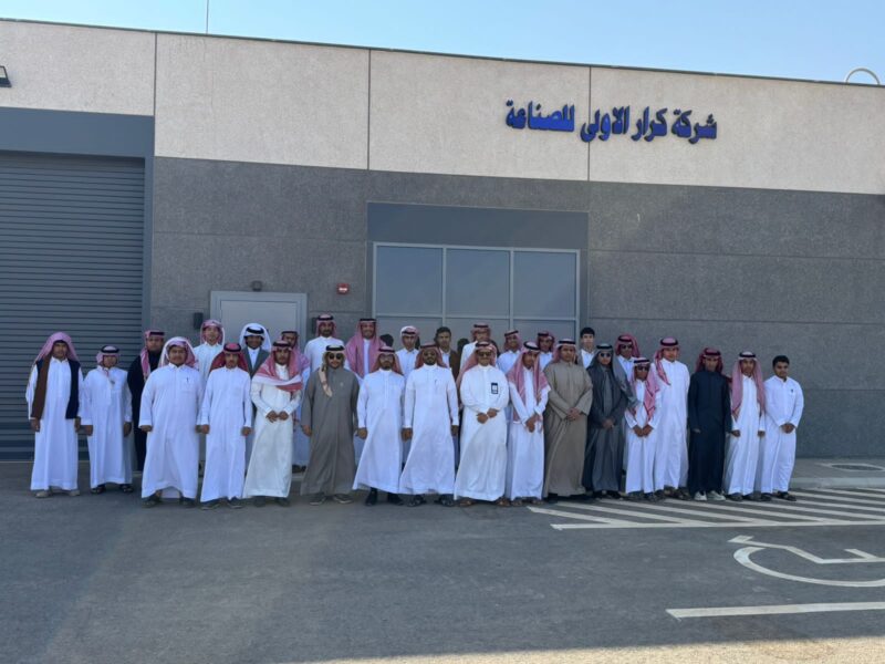 بالفيديو والصور .. ثانوية الوعد بطريف تنظم رحلة تثقيفية إلى محطة إطفاء مدن بمدينة وعد الشمال