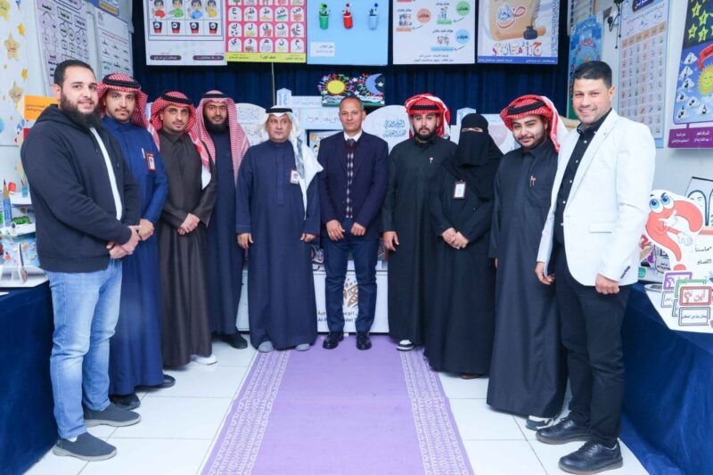 بالصور .. مدير التعليم الخاص بالحدود الشمالية يزور مدرسة الوعد النموذجية