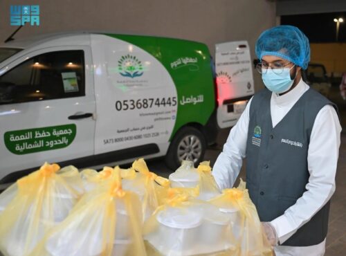 المرور يدعو قائدي المركبات للحذر أثناء موجات الغبار ويستعرض 6 إرشادات مهمة