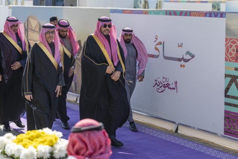 ‏سمو الأمير فيصل بن خالد بن سلطان يفتتح صالات ومسارات الركاب ويتفقد مرافق منفذ جديدة عرعر