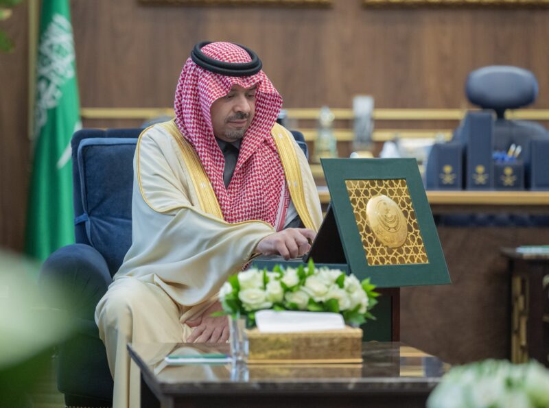 الأمير فيصل بن خالد بن سلطان يدشن فعاليات اليوم العالمي للدفاع المدني بالحدود الشمالية