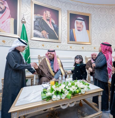 نائب أمير منطقة الحدود الشمالية يستقبل مدير شرطة المنطقة