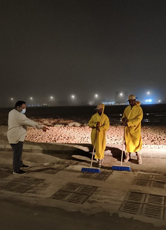 بالصور .. بلدية طريف ترفع جاهزيتها الميدانية لمواجهة الحالة المطرية