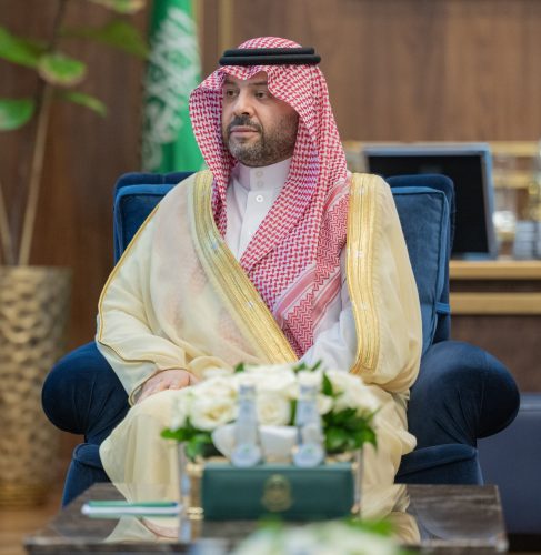 نائب أمير الحدود الشمالية يستقبل رئيس مجلس إدارة الجمعيات الأهلية بالمنطقة