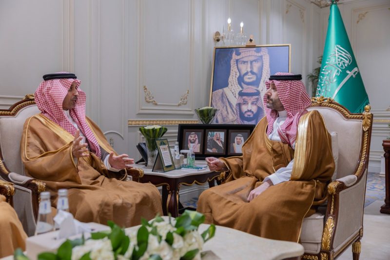 نائب أمير الحدود الشمالية يستقبل نائب الرئيس التنفيذي لقطاع تشغيل المدن الصناعية بـ”مدن”
