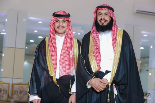بالصور.. عداد بن حيطر الرويلي يحتفل بزواج ابنائه “بدر” و “عبدالله”