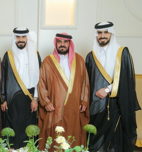 بالصور.. نصير بن جبر الرويلي يحتفل بزواج ابنه “عبدالسلام”