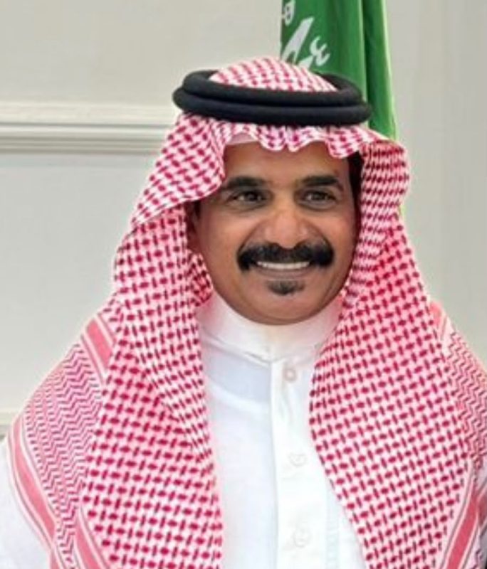 علي شبيب البلوي.. مسيرة تعليمية ومجتمعية حافلة تقود رئاسة جمعية طريف الخيرية
