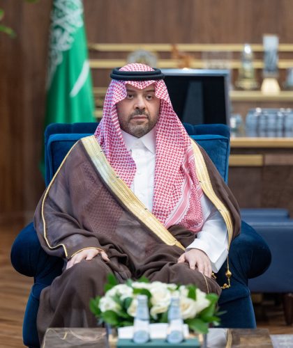 علي شبيب البلوي.. مسيرة تعليمية ومجتمعية حافلة تقود رئاسة جمعية طريف الخيرية