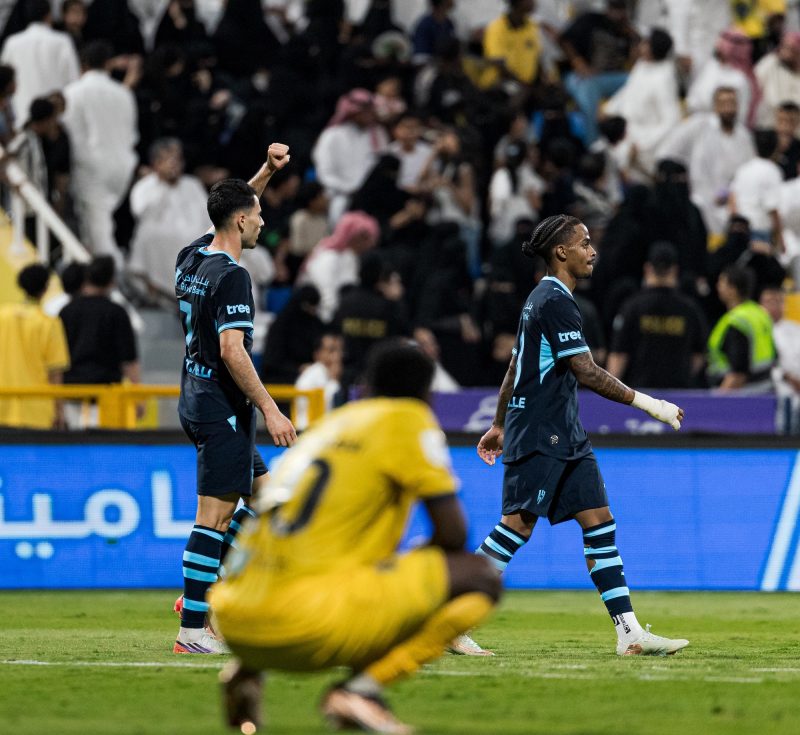 الهلال يقسو على التعاون ويستعيد نغمة الانتصارات