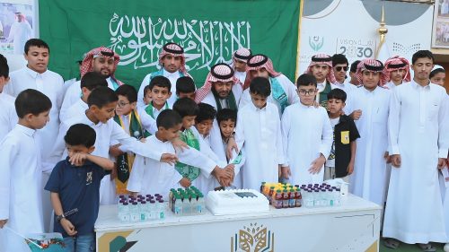 بالصور.. بلدية طريف تستقبل مستفيدي مركز أجيال الشمال للرعاية النهارية احتفاءً باليوم الوطني