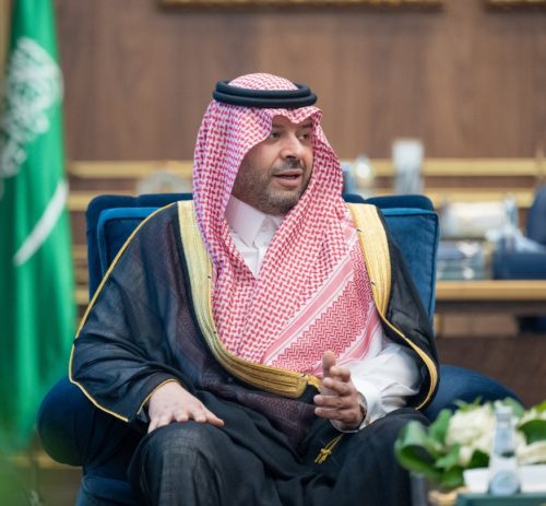 بالصور.. أمطار خفيفة إلى متوسطة على محافظة طريف