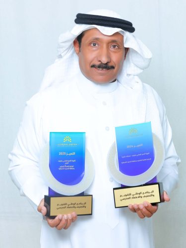 الهلال يستعيد الصدارة بثنائية واتكينز ونيفيز في مرمى الفتح