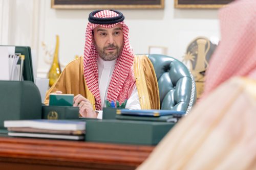 نائب أمير منطقة الحدود الشمالية يشارك في الحملة الوطنية التي أطلقها سمو ولي العهد للتبرع بالدم