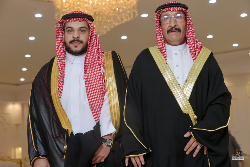 بالصور.. عبدالرحمن بن جديع علي العرصان يحتفل بزواج ابنه الشاب “عبدالعزيز”