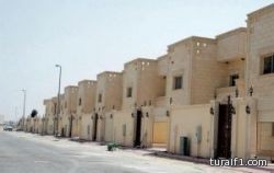 مواطن لديه 17 عداداً كهربائياً.. ويطلب سكناً