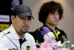 محمد العلي يكشف موقف القطريين من تعطل حافلة الهلال والاستقبال