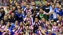 اتليتيكو مدريد يطيح بالريال ويتوج بلقب السوبر الإسباني
