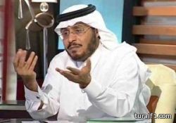 وزير الزراعة يتوعد مستخدمي مياه الصرف لري أراضيهم باقتلاعها بـالبلدوزر
