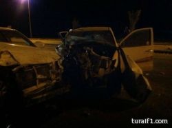 إصطدام سيارتين من نوع هايلكس بدورية أمنية متوقفة عند مدخل حزم الجلاميد