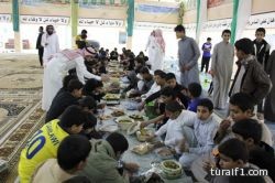 مدرسة علي بن أبي طالب المتوسطة بطريف تقيم إفطاراً جماعياً يو عاشوراء