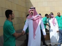 قلادة الملك عبد العزيز وتمثال الصقر القطري أغلى هدايا أوباما على الإطلاق