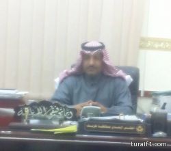 انقلاب صهريج وقود شرق طريف وتسرب كميات من الديزل على الطريق ( صور )