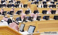 بالفيديو .. عامل آسيوي يقوم بتعبئة ماء غير صالح للإستخدام من المجاري بمحافظة القريات