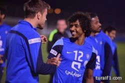 الهلال يبدأ تحضيراته استعدادا للقاء الشعلة.. و ساماراس يصل للرياض مساء اليوم
