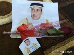 بالصور..تركي الشراري يعبر بطريقته الخاصة عن فرحته وابتهاجه بسلامة رئيس هيئة الهلال الأحمر بالجوف