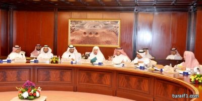 مطعم تشكن هاوس بطريف يقدم أقوى عروض السحب على اجهزة ايفون 6 وعدد من الجوائز القيمة