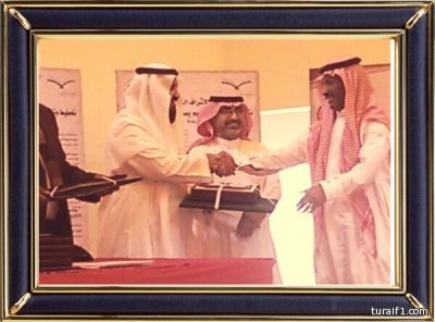 بالصور..مدرسة عبدالله بن مسعود وعمر بن عبدالعزيز بطريف تحققان الذهب