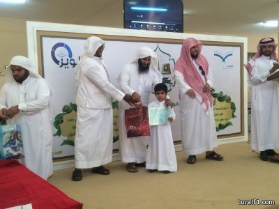 بالصور..مدرسة البراعم التمهيدية تقم حفلا لتخريج الدفعة السادسة من طلاب المدرسة