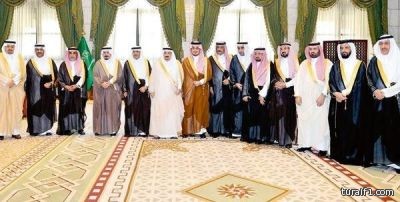 أمير الرياض يستقبل وكيل وزارة الداخلية ووكلاء إمارات المناطق بحضور وكيل امارة الشمالية