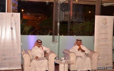 بالصور..قصص صبر و كفاح الرويلي حتى وصوله للنجاح تمتِّع حضور لقاء الخميس
