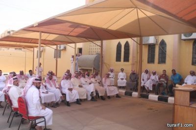 بلدية طريف تعقد اجتماعا لفتح مظاريف مناقصة أراضي النقليات
