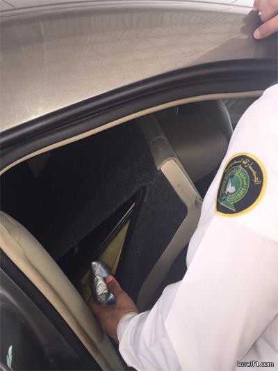 جمرك البطحاء يُحبط محاولة لتهريب أكثر من 23 ألف حبة كبتاجون