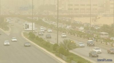 أمير المنطقة الشمالية يستقبل قائد لواء الإمام محمد بن سعود الآلي بالحرس الوطني