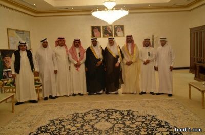 بالصور..أمير الحدود الشمالية يستقبل منسوبي اخبارية طريف ويصرح : اوصيت جميع الدوائر الحكومية لفتح ابوابها امامكم