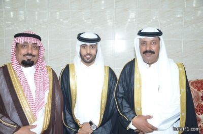 بالصور..الشيخ سلامه ولمان العوده العازمي واخوانه يحتفلون بزفاف ابنهم “مشهور سالم العازمي”
