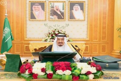 مراسلة التلفزيون السعودي ترفض خلع الحجاب لتغطية اجتماع حلف الناتو ببروكسل