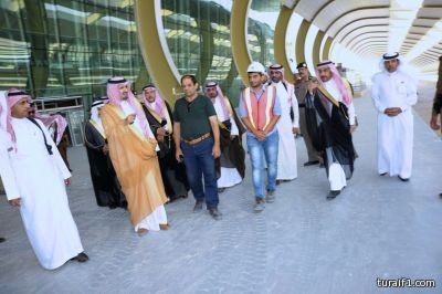أمير الجوف يتفقد محطة القريات بقطار الشمال