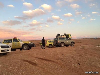 بالصور..الدكتور الذايدي يكتب ويناقش السيرة الذاتية في أدبي الشمالية‎