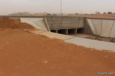 تفاعلا مع اخبارية طريف..المهندس الظمني يوجه بصيانة مجرى تصريف السيول وإعادة ترميم الإنهيارات بالمشروع