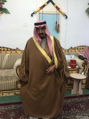 محافظ طريف يغادر السرير الأبيض بعد إجراء عملية بفقرات الظهر تكللت بالنجاح ولله الحمد
