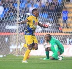 بالصور..مدير الهلال الأحمر بالشمالية يجتمع بمناديب جهات تنفيذ مهام نقل حالات وفيات الحوادث