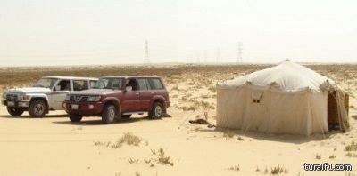 العثور على ثلاثة اشخاص متوفين داخل خيمتهم في صحراء الجوف