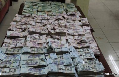 جمرك الحديثة يحبط تهريب أكثر من خمسة ملايين ريال إلى خارج المملكة