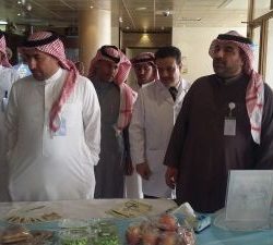 سيارة تدهس طالبة أمام مدرستها بعرعر