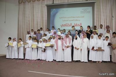 المساعد للشؤون التعليمية يرعى حفل ختام التوعية الاسلامية‎